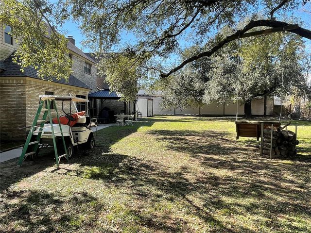 17518 Jackson Pines Drive, Houston, TX 77090