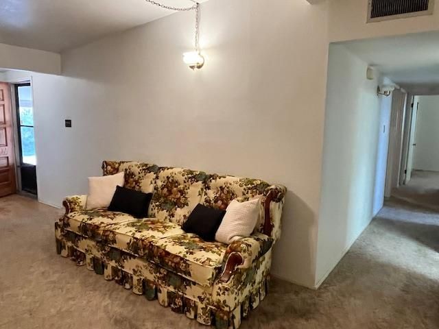 1807 W 9th St, Fort Stockton, TX 79735