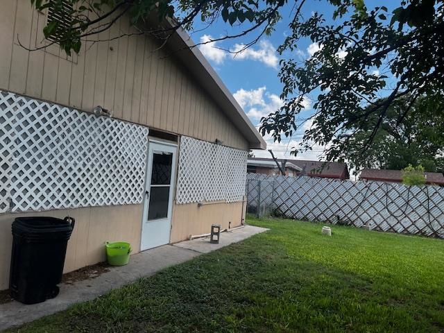 1807 W 9th St, Fort Stockton, TX 79735