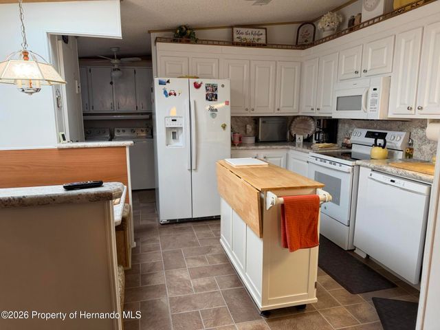 7354 Nielson Avenue, Brooksville, FL 34613