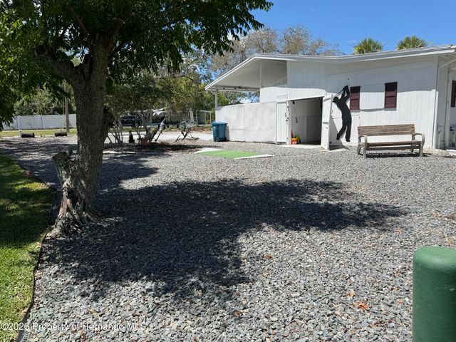 7354 Nielson Avenue, Brooksville, FL 34613