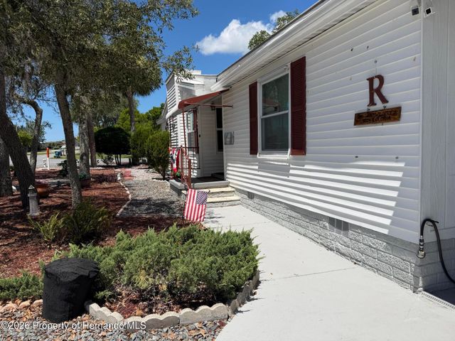 7354 Nielson Avenue, Brooksville, FL 34613