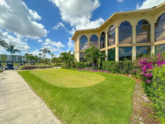 3661 VIA POINCIANA 407, Lake Worth, FL 33467