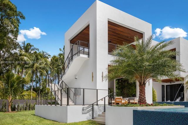 9900 SW 125th Avenue, Miami, FL 33186