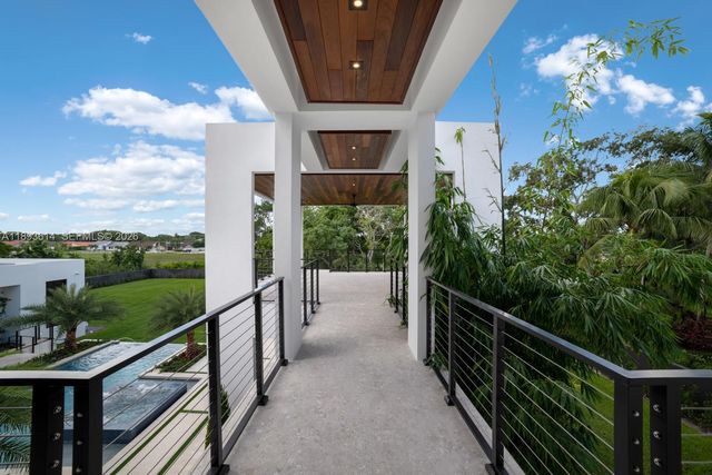 9900 SW 125th Avenue, Miami, FL 33186