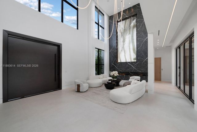9900 SW 125th Avenue, Miami, FL 33186