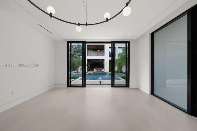 9900 SW 125th Avenue, Miami, FL 33186
