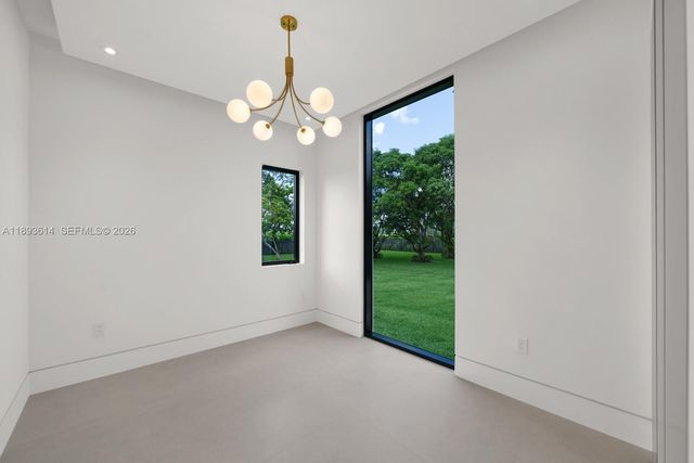 9900 SW 125th Avenue, Miami, FL 33186