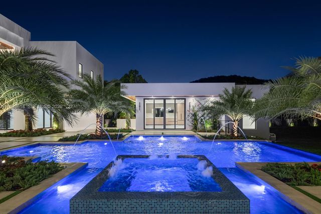 9900 SW 125th Avenue, Miami, FL 33186