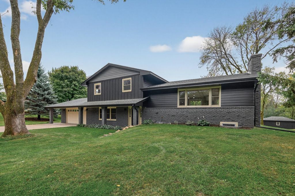 6410 Elm Street, Corcoran, MN 55340