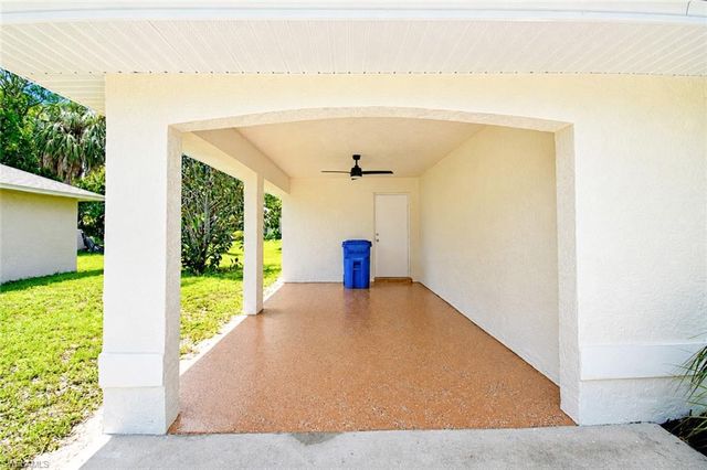 2816 Economy ST, Fort Myers, FL 33916