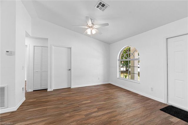 2816 Economy ST, Fort Myers, FL 33916