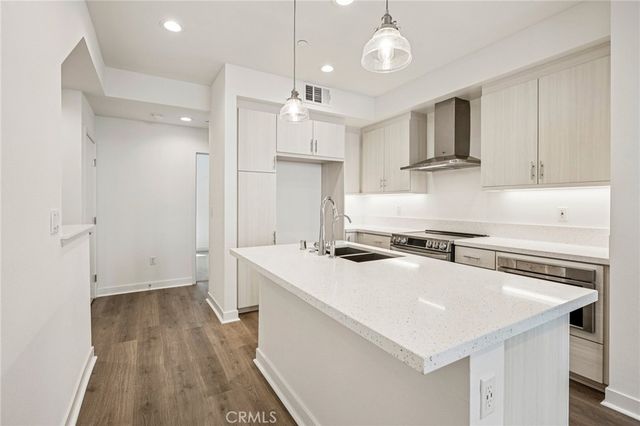 11708 Arkansas Street D, Artesia, CA 90701