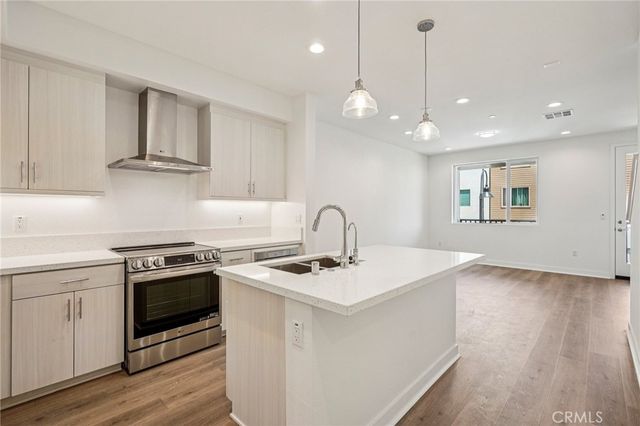 11708 Arkansas Street D, Artesia, CA 90701