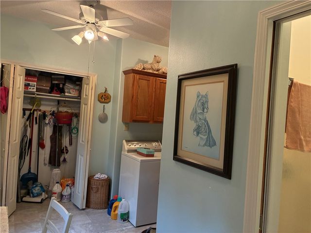 524 Madison 1210, Huntsville, AR 72740