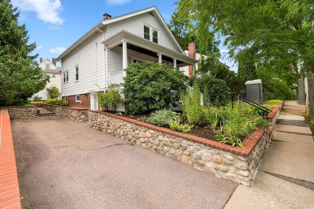 42 Brucewood St, Boston, MA 02132