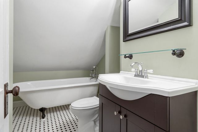 42 Brucewood St, Boston, MA 02132