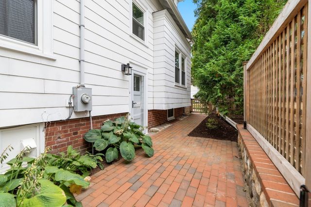 42 Brucewood St, Boston, MA 02132