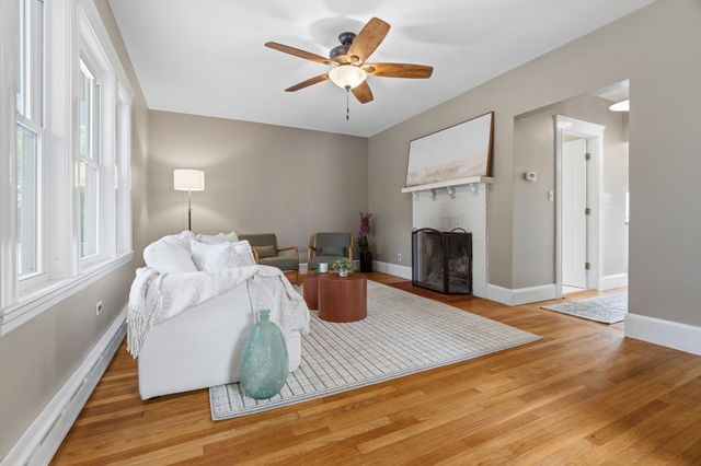 42 Brucewood St, Boston, MA 02132