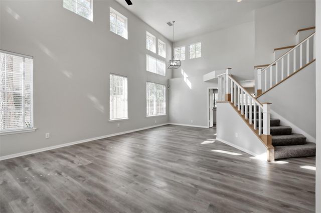 51 E Greywing Circle, The Woodlands, TX 77382