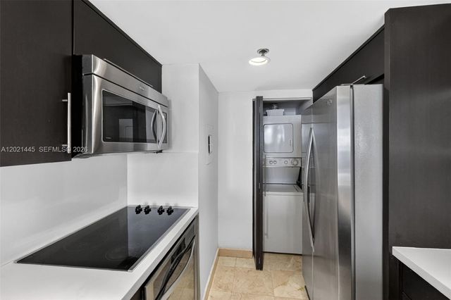 1717 N Bayshore Dr A-1437, Miami, FL 33132