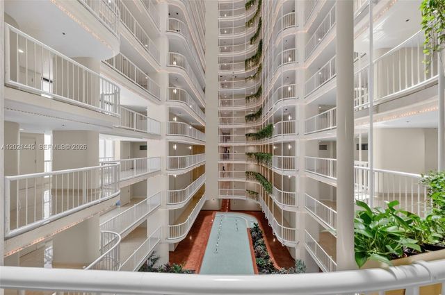1717 N Bayshore Dr A-1437, Miami, FL 33132