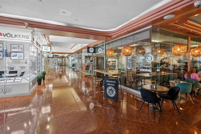 1717 N Bayshore Dr A-1437, Miami, FL 33132