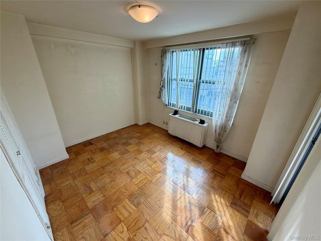 70-25 Yellowstone Boulevard 3H, Forest Hills, NY 11375