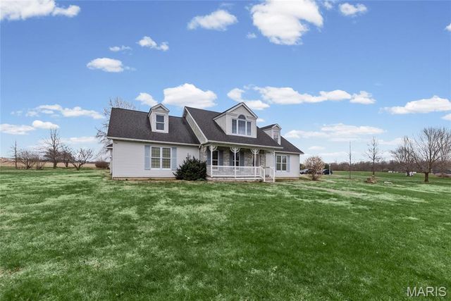 8160 Bethalto Road, Bethalto, IL 62010