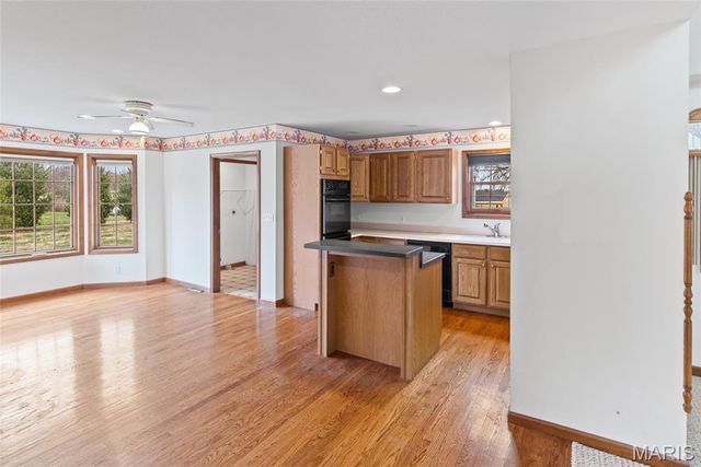 8160 Bethalto Road, Bethalto, IL 62010