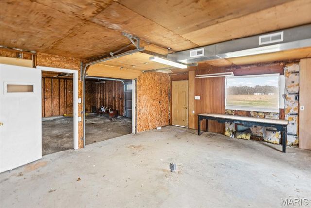 8160 Bethalto Road, Bethalto, IL 62010