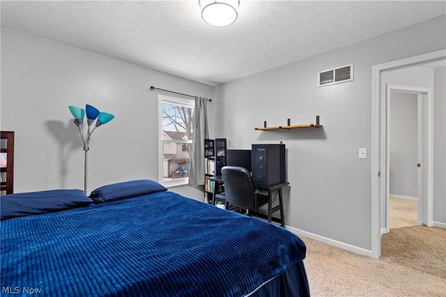 695 Hillcrest Drive, Wadsworth, OH 44281