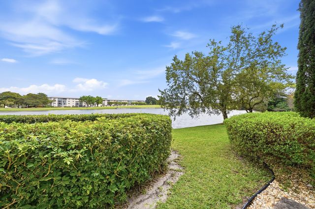 3204 Portofino Point H1, Coconut Creek, FL 33066
