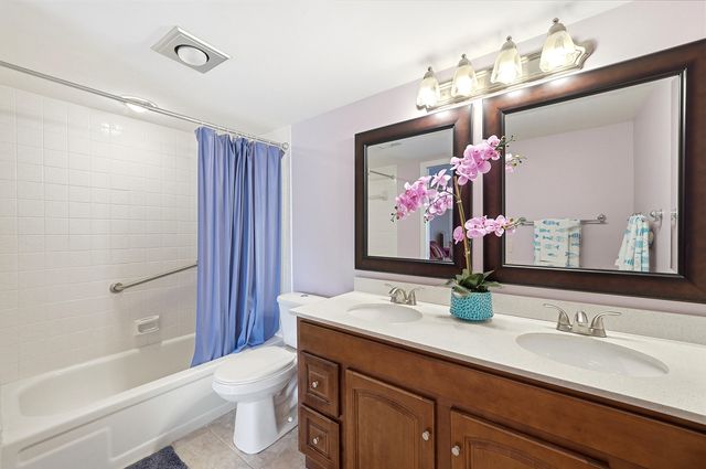 3204 Portofino Point H1, Coconut Creek, FL 33066