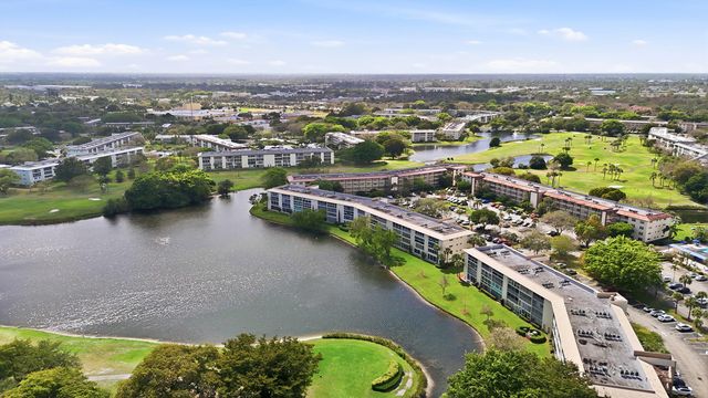 3204 Portofino Point H1, Coconut Creek, FL 33066