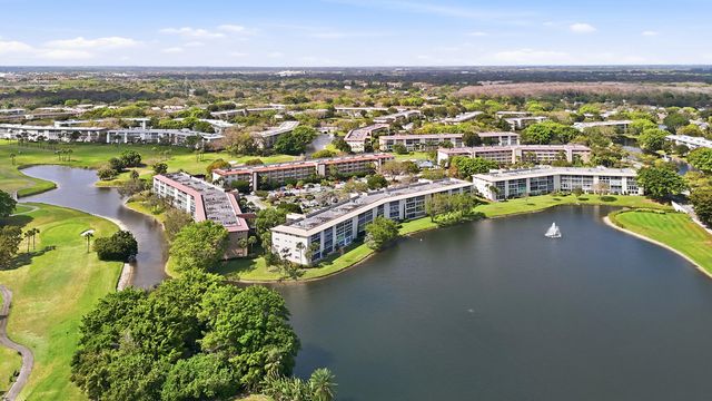 3204 Portofino Point H1, Coconut Creek, FL 33066