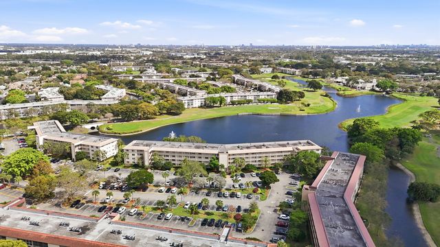 3204 Portofino Point H1, Coconut Creek, FL 33066