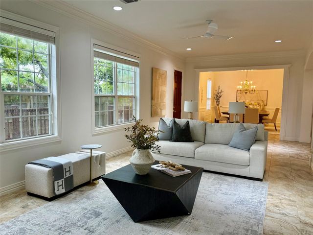 4505 Mimosa Drive, Bellaire, TX 77401