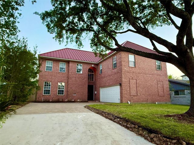 4505 Mimosa Drive, Bellaire, TX 77401
