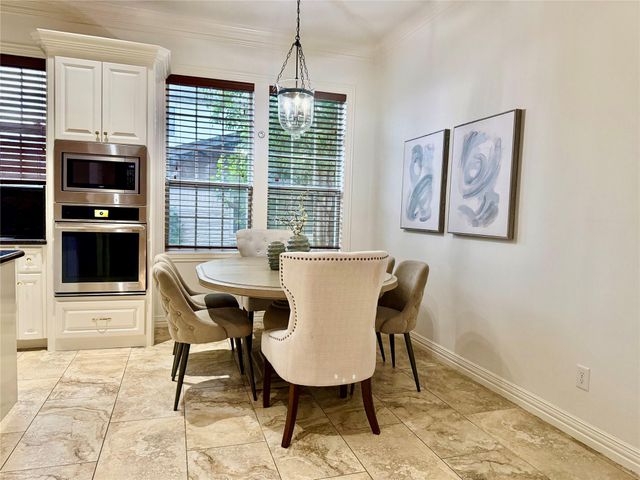 4505 Mimosa Drive, Bellaire, TX 77401