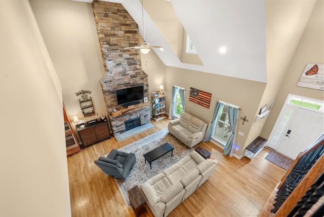 8025 Ragusa Cir, Spring Hill, TN 37174