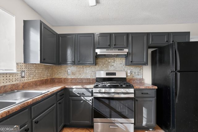 4627 Laura Place, Lithonia, GA 30038