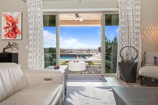 2153 King Crest Court, Henderson, NV 89052