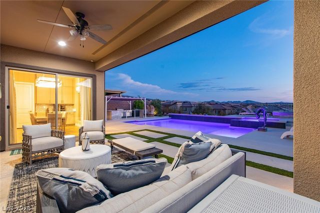 2153 King Crest Court, Henderson, NV 89052