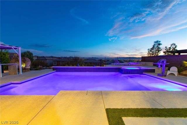 2153 King Crest Court, Henderson, NV 89052