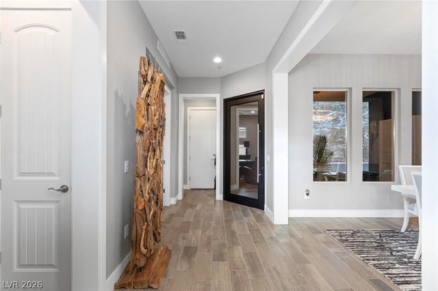 2153 King Crest Court, Henderson, NV 89052