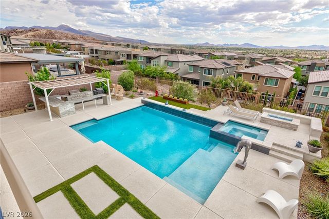 2153 King Crest Court, Henderson, NV 89052