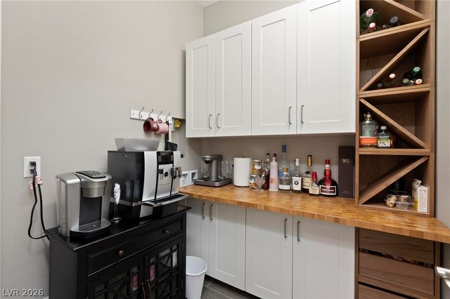 2153 King Crest Court, Henderson, NV 89052