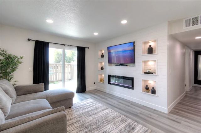 1309 W Mission Boulevard U-109, Ontario, CA 91762