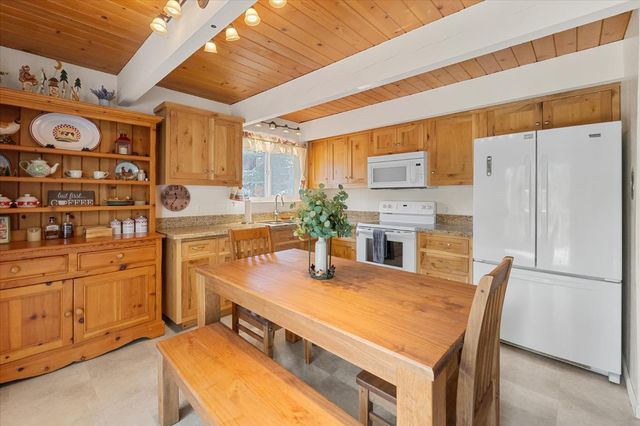 1578 Gloria Dr, Arnold, CA 95223